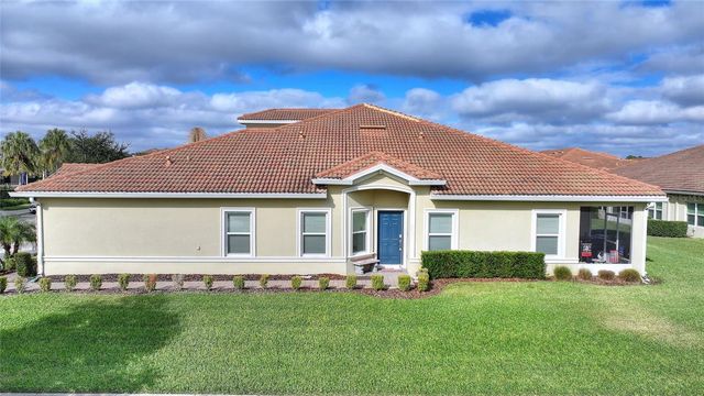 1000 BLACKWOLF RUN ROAD, Davenport, FL 33896