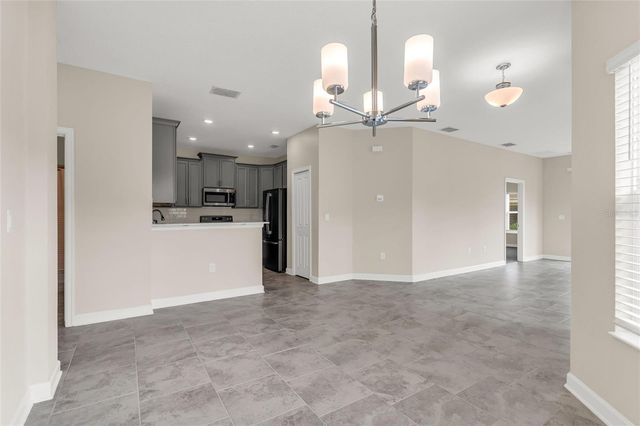 1000 BLACKWOLF RUN ROAD, Davenport, FL 33896