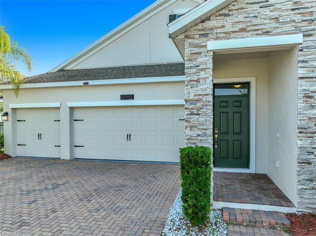 10952 LONGLEAF WOODS DRIVE, Orlando, FL 32832