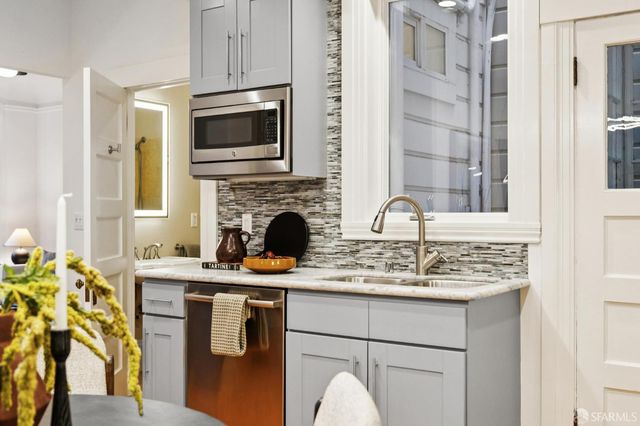 221 Noe Street 3, San Francisco, CA 94114