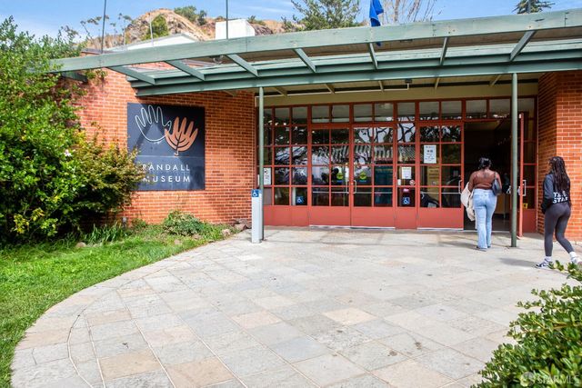 221 Noe Street 3, San Francisco, CA 94114