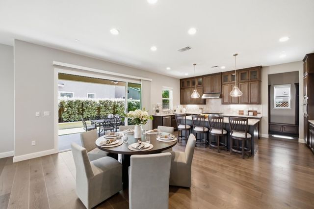 6752 Grasshopper Avenue, Newark, CA 94560