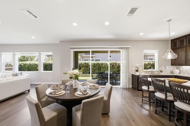 6752 Grasshopper Avenue, Newark, CA 94560