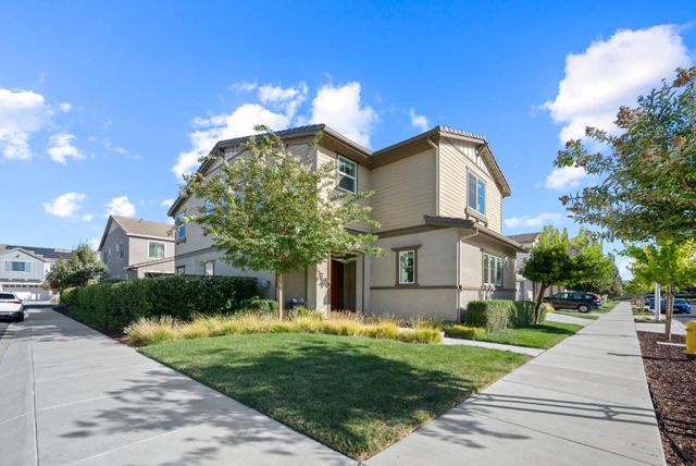 6752 Grasshopper Avenue, Newark, CA 94560