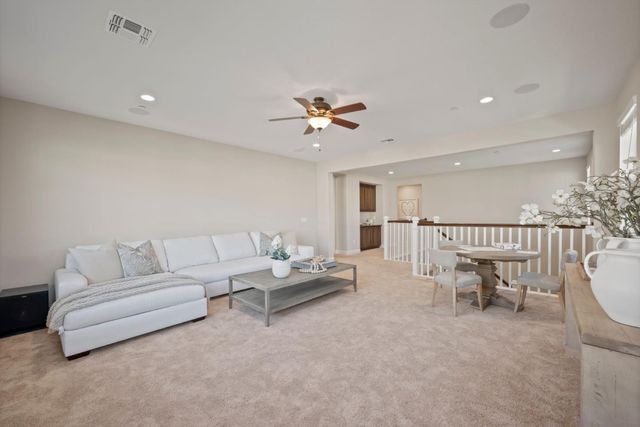 6752 Grasshopper Avenue, Newark, CA 94560