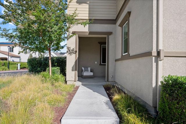 6752 Grasshopper Avenue, Newark, CA 94560