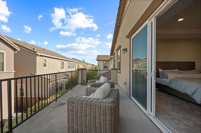 6752 Grasshopper Avenue, Newark, CA 94560