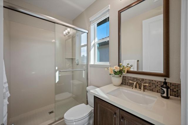 6752 Grasshopper Avenue, Newark, CA 94560