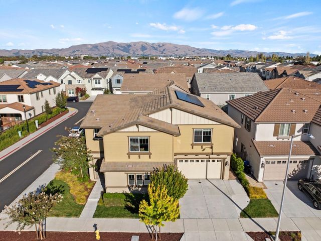 6752 Grasshopper Avenue, Newark, CA 94560