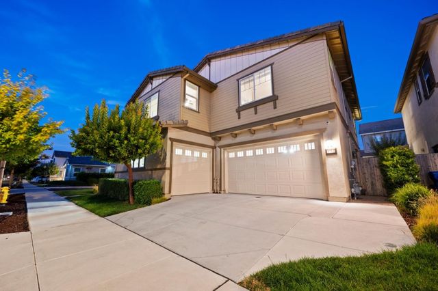 6752 Grasshopper Avenue, Newark, CA 94560