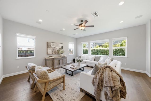6752 Grasshopper Avenue, Newark, CA 94560