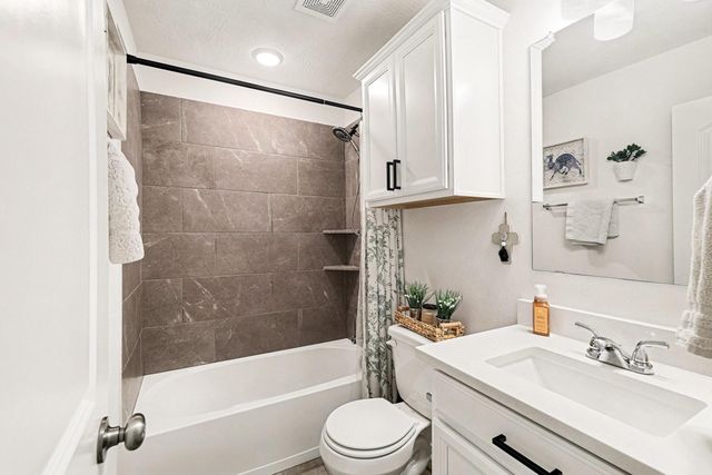 3309 Rolling View Court, Conroe, TX 77301