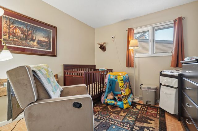 2921 12th Street S, Fargo, ND 58103