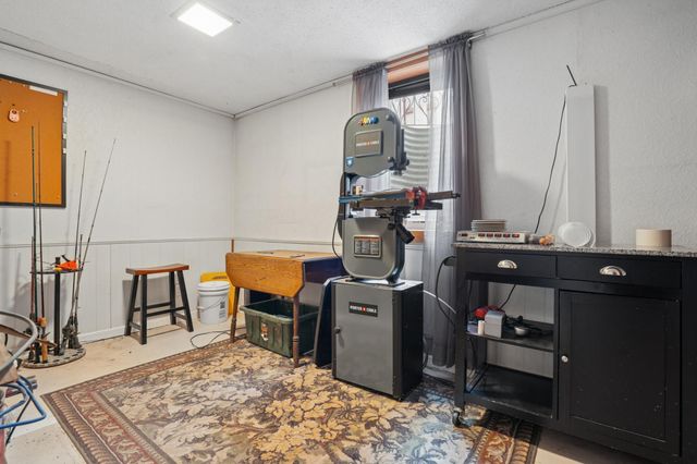 2921 12th Street S, Fargo, ND 58103