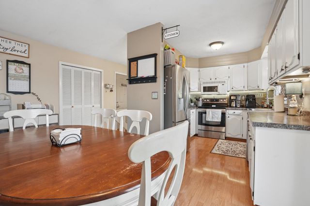 2921 12th Street S, Fargo, ND 58103