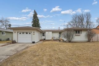 2921 12th Street S, Fargo, ND 58103