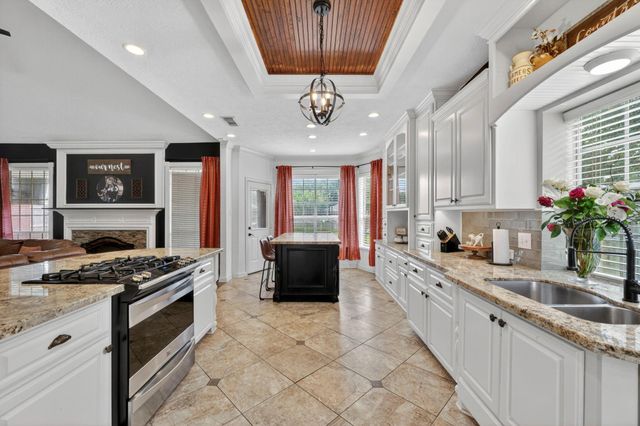 1306 Wynfield Drive, Deer Park, TX 77536