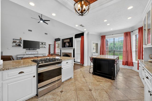 1306 Wynfield Drive, Deer Park, TX 77536