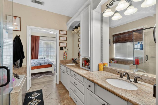 1306 Wynfield Drive, Deer Park, TX 77536