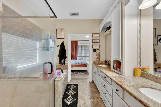1306 Wynfield Drive, Deer Park, TX 77536
