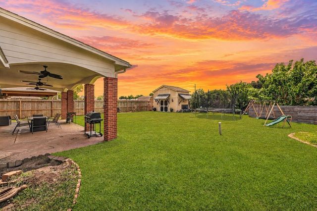 1306 Wynfield Drive, Deer Park, TX 77536