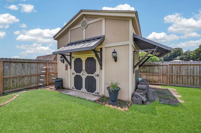 1306 Wynfield Drive, Deer Park, TX 77536