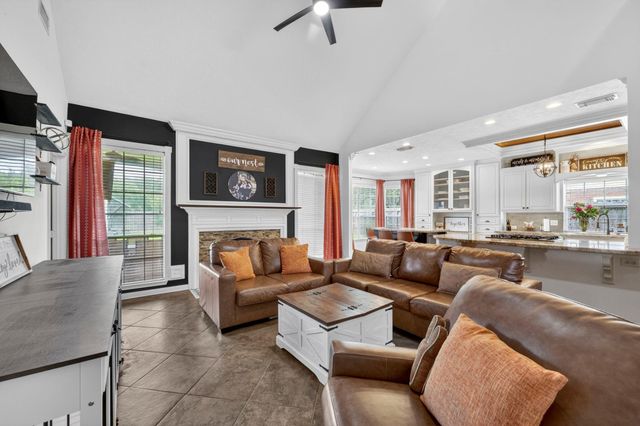 1306 Wynfield Drive, Deer Park, TX 77536