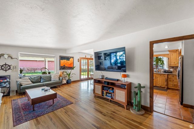 4350 S ALBRIGHT DR, Holladay, UT 84124