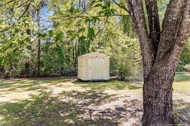 6837 Woodmark Drive, Fayetteville, NC 28314