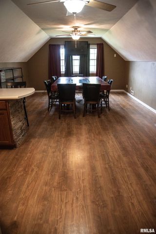 1602 Carmie Lane, Marion, IL 62959