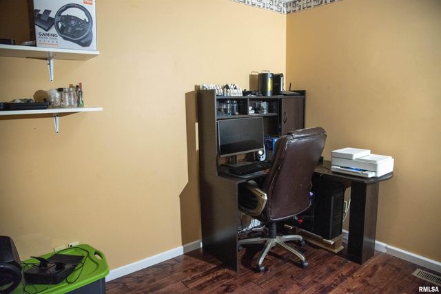 1602 Carmie Lane, Marion, IL 62959