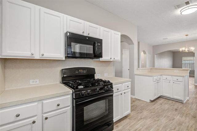 10818 Elgar Lane, Tomball, TX 77375