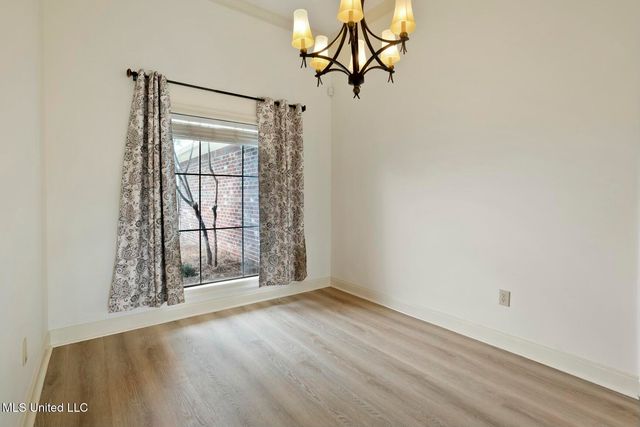 908 Fairview Place, Brandon, MS 39047