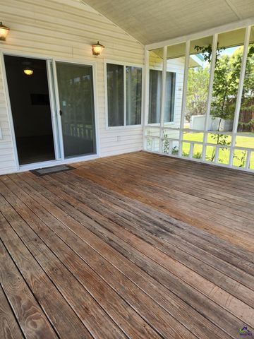 121 Bowman Drive, Cochran, GA 31014