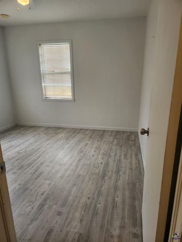 121 Bowman Drive, Cochran, GA 31014