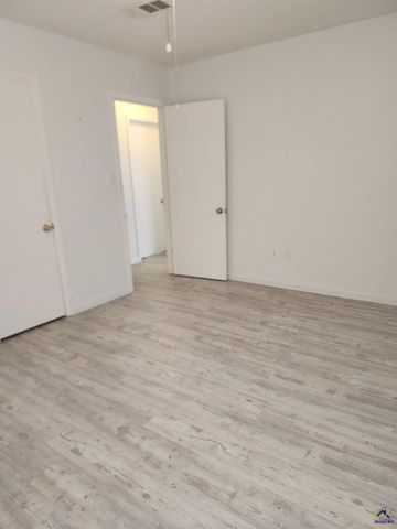 121 Bowman Drive, Cochran, GA 31014