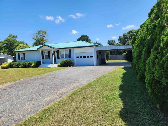 121 Bowman Drive, Cochran, GA 31014