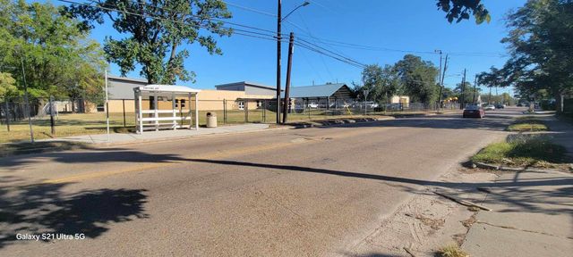 7150 Ilex Street A, Houston, TX 77087