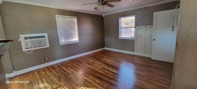 7150 Ilex Street A, Houston, TX 77087