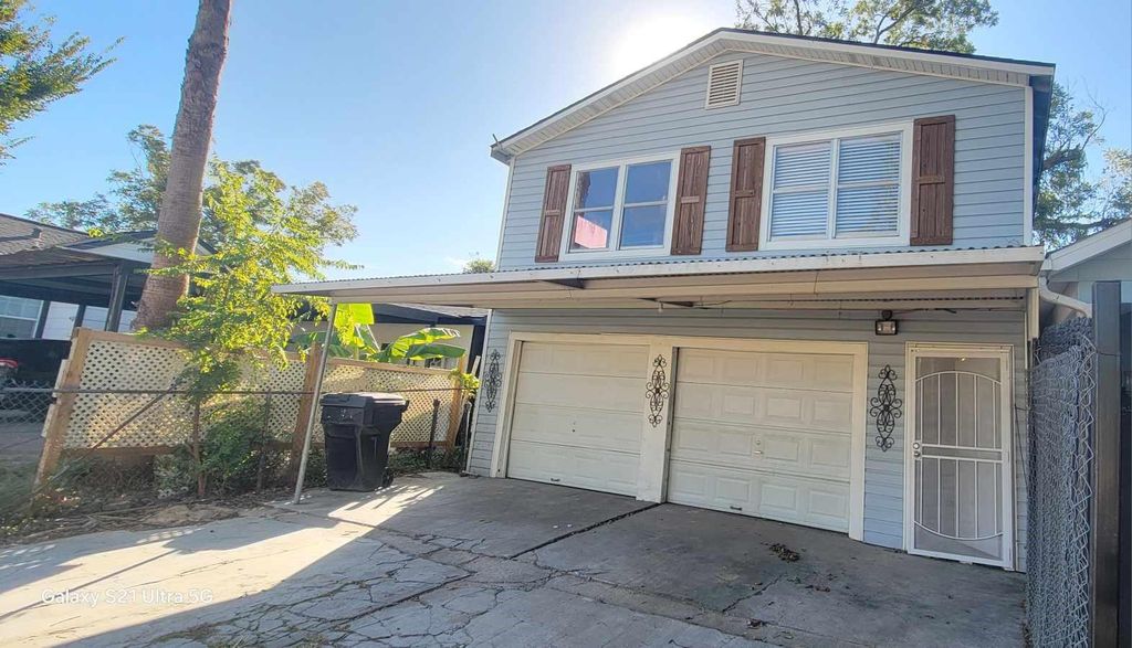 7150 Ilex Street A, Houston, TX 77087