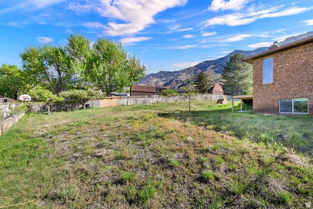 2947 N 1250 E, North Ogden, UT 84414