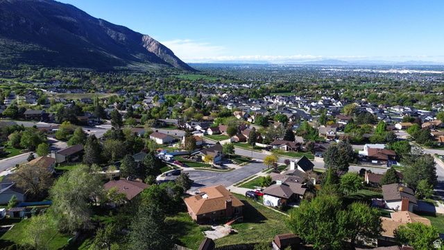 2947 N 1250 E, North Ogden, UT 84414