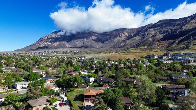 2947 N 1250 E, North Ogden, UT 84414