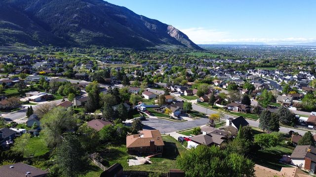2947 N 1250 E, North Ogden, UT 84414