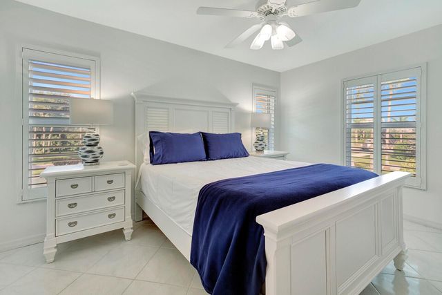 7547 S Oriole Boulevard 202, Delray Beach, FL 33446