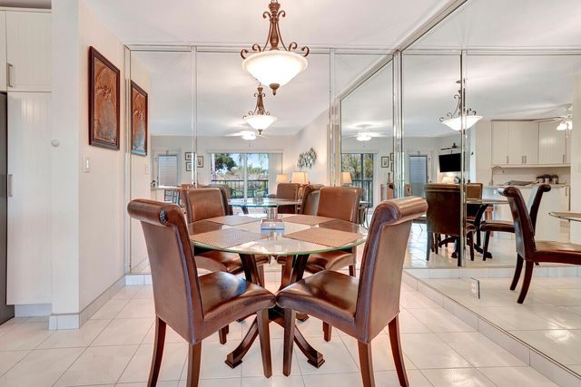 7547 S Oriole Boulevard 202, Delray Beach, FL 33446