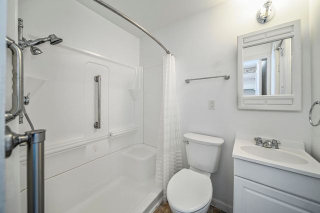 2114 CANTON Avenue, Erie, PA 16508
