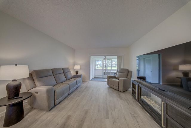 2693 Emory Drive E I, West Palm Beach, FL 33415