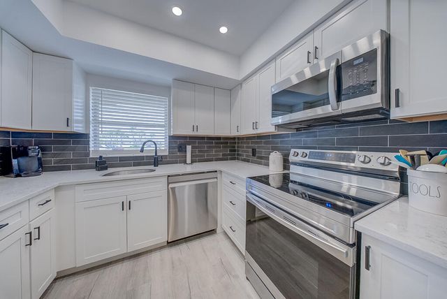 2693 Emory Drive E I, West Palm Beach, FL 33415