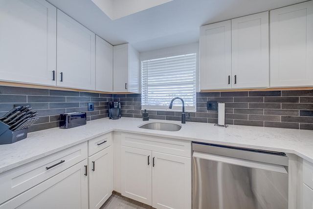 2693 Emory Drive E I, West Palm Beach, FL 33415